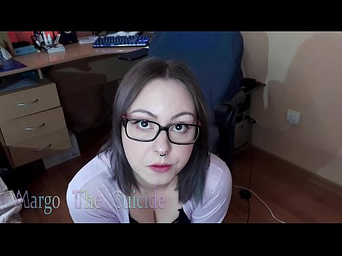 ❤️ Szexi lány szemüveges szopik Dildo mélyen a kamera ️ Szex videó at hu.bsglass.ru ❌❤